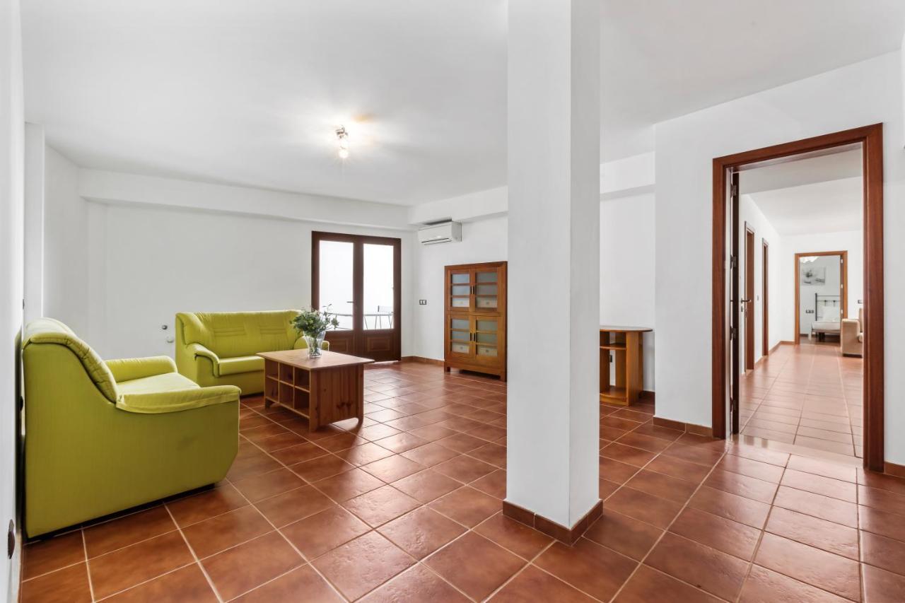 Home2Book Luxury Villa Playa Honda, Private Pool プラヤ・オンダ エクステリア 写真