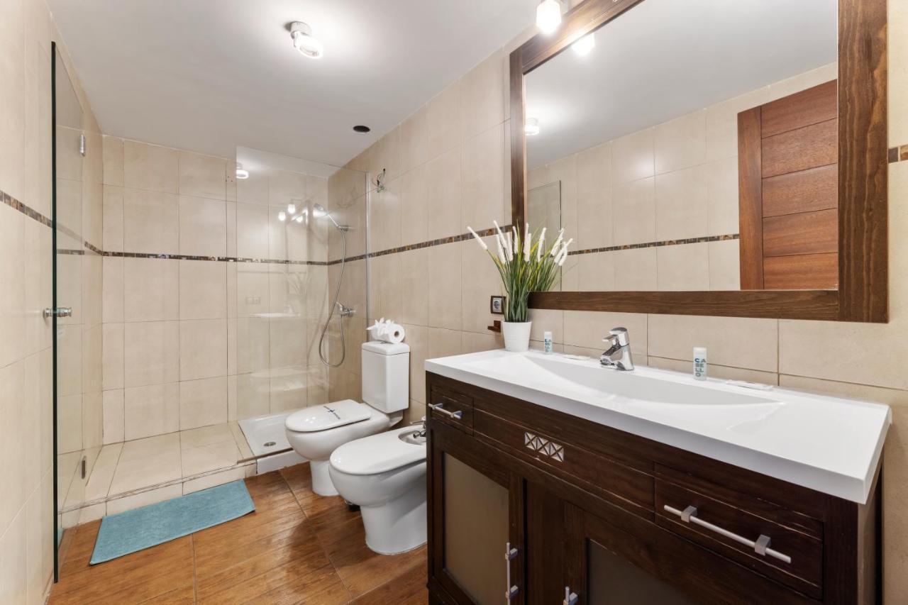 Home2Book Luxury Villa Playa Honda, Private Pool プラヤ・オンダ エクステリア 写真