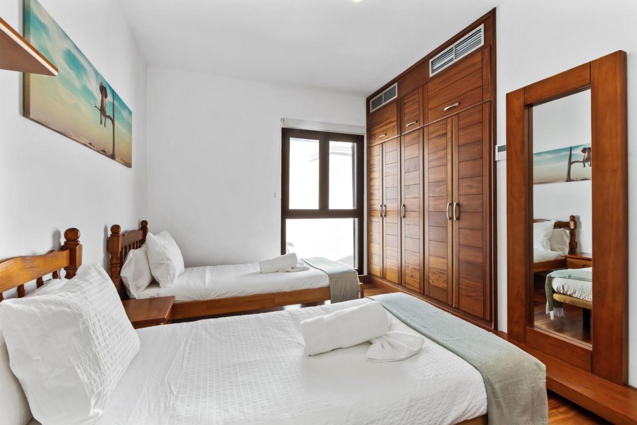 Home2Book Luxury Villa Playa Honda, Private Pool プラヤ・オンダ エクステリア 写真