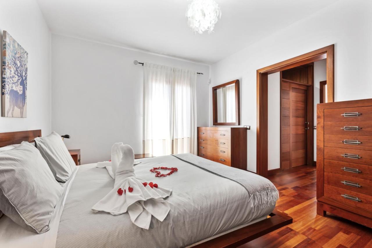 Home2Book Luxury Villa Playa Honda, Private Pool プラヤ・オンダ エクステリア 写真